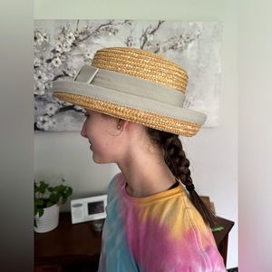 Vintage Straw Sun Hat with Grey/Beige Bow